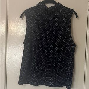 SHEIN Black Sleeveless Mock Neck Polka Dot Blouse